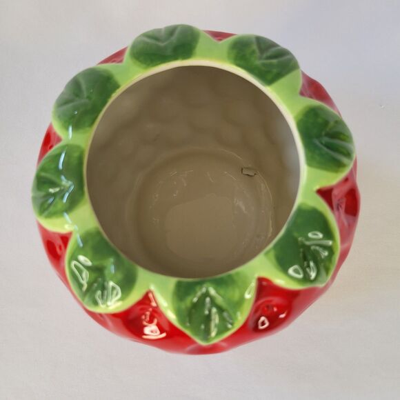 Realistic Ceramic Red Strawberry Shaped Planter Pot Vase Garden Home Decor 5"x6" - Picture 3 of 11